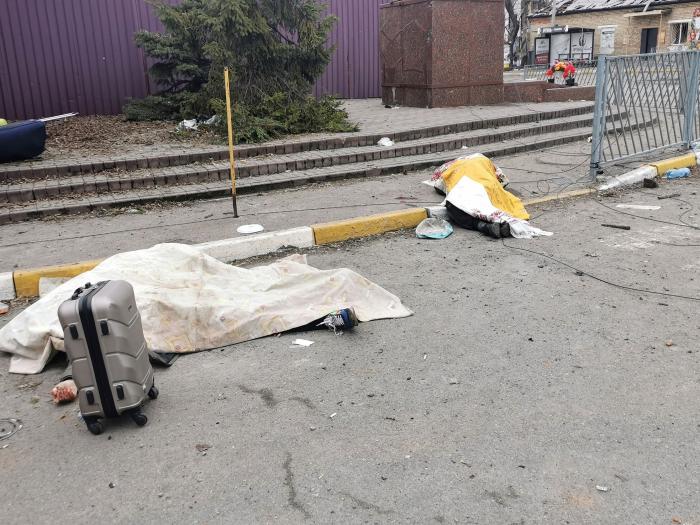 Schwarzenegger a Putin: “Usted empezó la guerra, usted la lidera y usted puede acabar con ella”