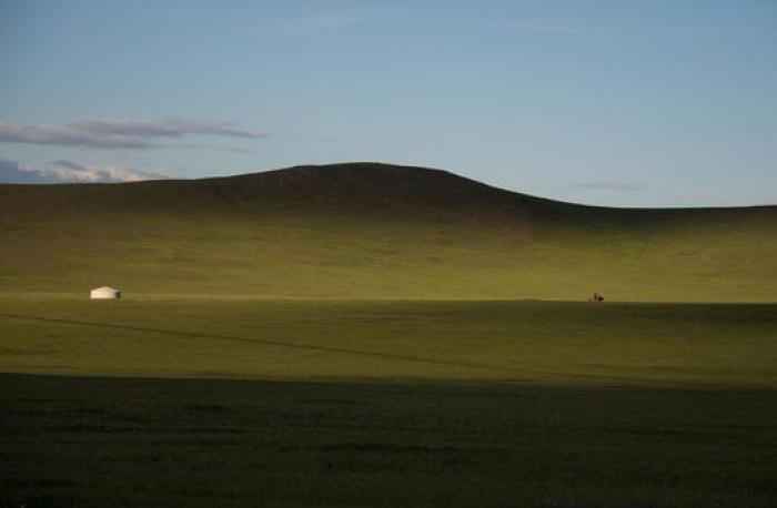 Cascadas en el chupinazo, banderas al viento y pelotas voladoras en Wimbledon, las fotos del martes 6 de julio