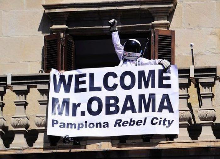 "¡Pamplonesas, pamploneses!": las mejores imágenes del chupinazo 2016