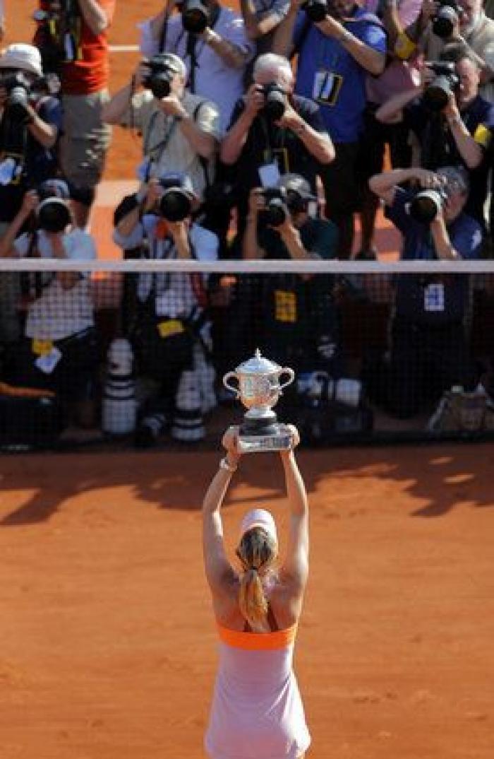 Sharapova revela el mensaje que Nadal le envió en su peor momento