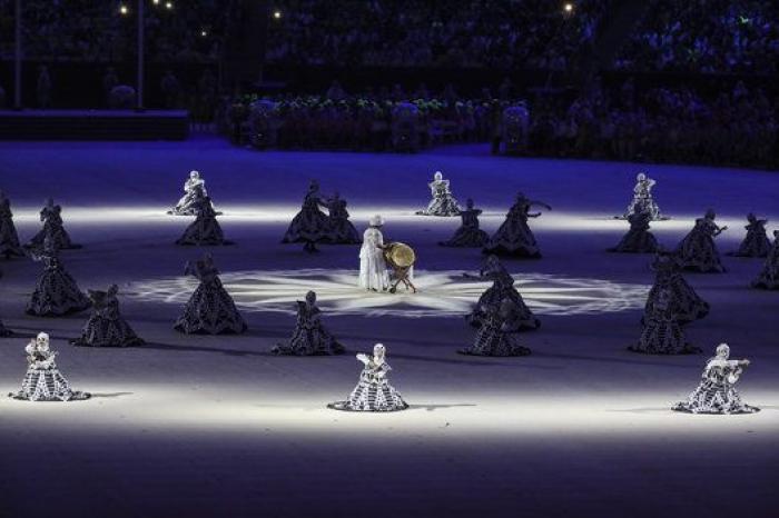 Río se despide con un torbellino tropical