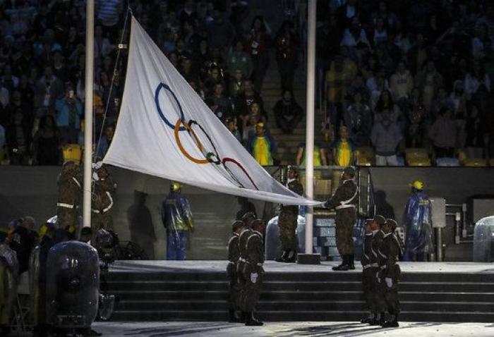 Río se despide con un torbellino tropical
