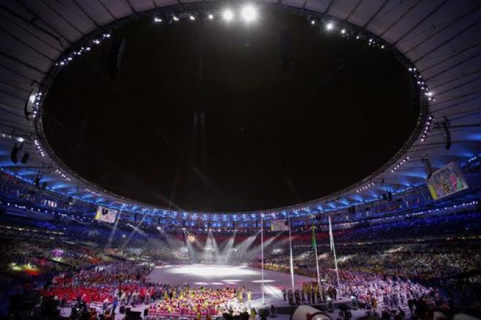 Río se despide con un torbellino tropical