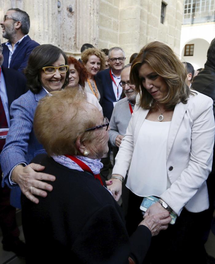 Andalucía aprueba la pionera Ley de Memoria Democrática