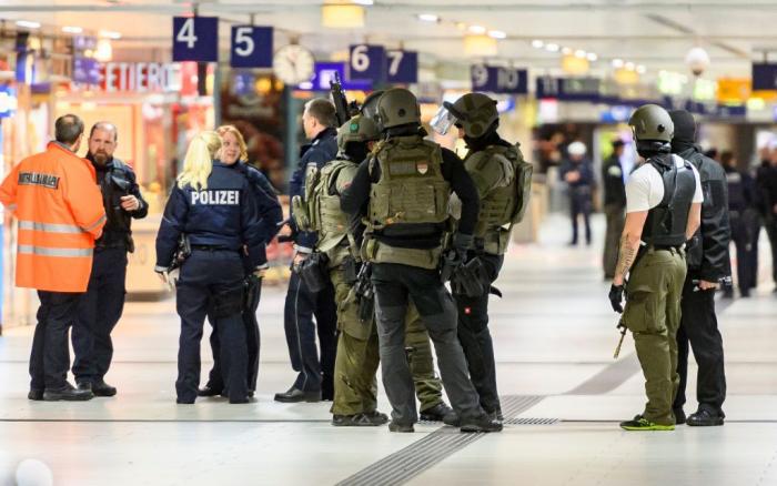 Al menos cinco heridos tras un ataque con hacha en una estación de Alemania