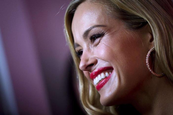 Sports Illustrated especial bañador: Barbie vs supermodelos en la 50 edición (FOTOS)