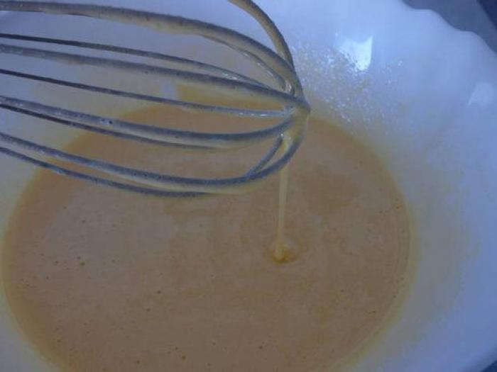 Aprende a cocinar una tarta de Santiago paso a paso (RECETA)