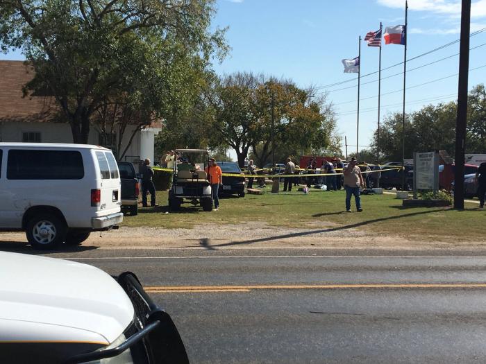 Al menos 27 muertos en un tiroteo en San Antonio (Texas, EEUU)