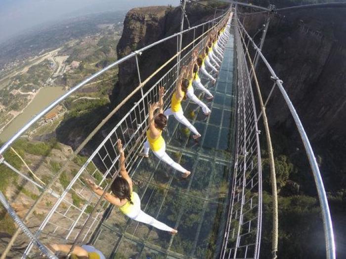 Cinco sencillas posturas de yoga que te ayudan a relajarte