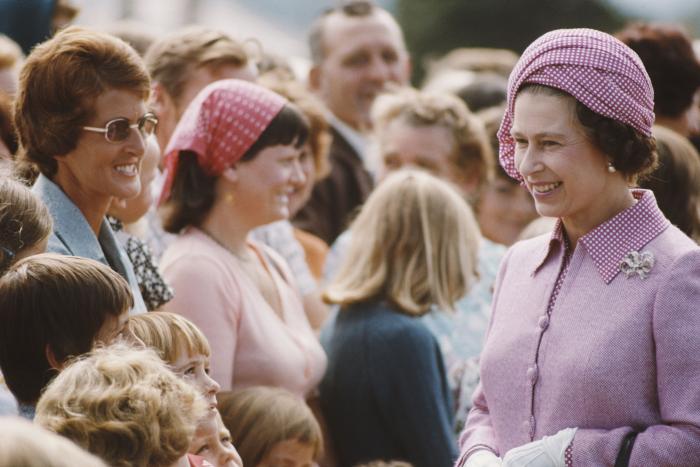 Cómo quedan los títulos y la línea sucesoria tras la muerte de Isabel II