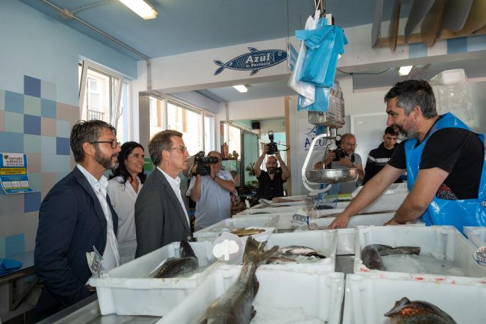 Preguntan a Garamendi (CEOE) si está más cómodo con Feijóo que con Sánchez y acaba diciendo esto