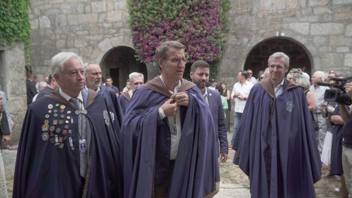 Preguntan a Garamendi (CEOE) si está más cómodo con Feijóo que con Sánchez y acaba diciendo esto