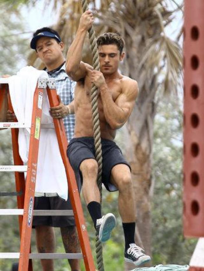 Leonardo DiCaprio no salió en 'Los Vigilantes de la Playa' por el veto de David Hasselhoff