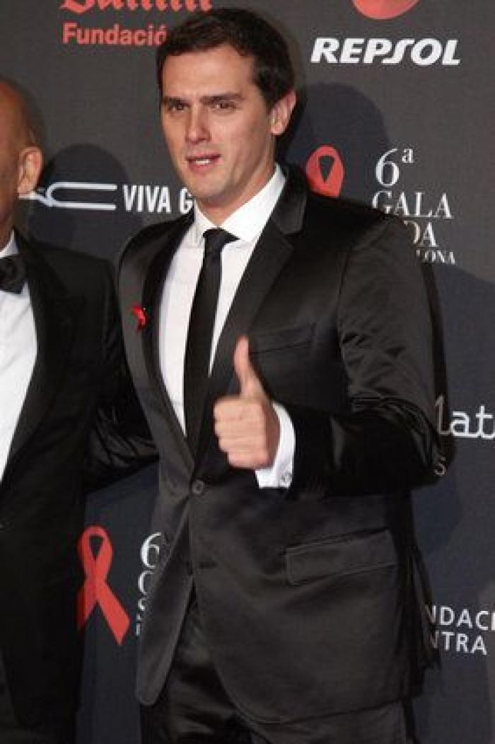 La gala Sida 2015 reúne a cientos de famosos en Barcelona y logra recaudar más de 800.000 euros