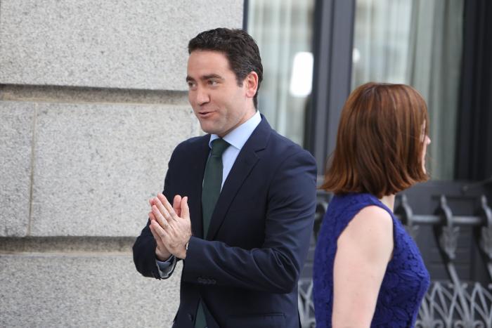 El primer tuit de Egea tras la 'rajada' de Ayuso y el lío del PP no es lo que podría esperarse