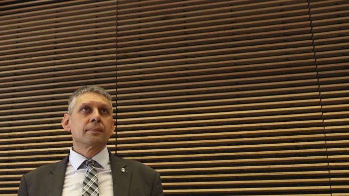 Bárcenas: "Un abogado del PP me dijo que mi mujer iría a la cárcel si hablaba"