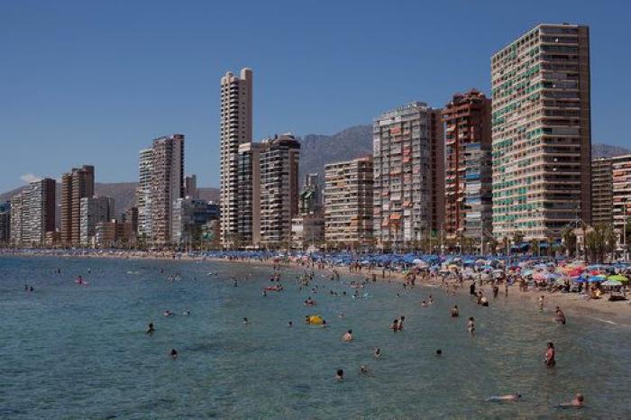 El 70% de los turistas roba en las habitaciones de los hoteles