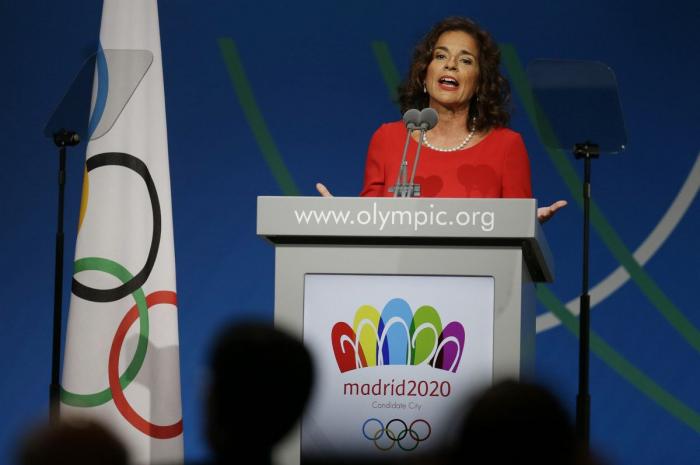 Botella pide hacer un "esfuerzo de regeneración" en la política