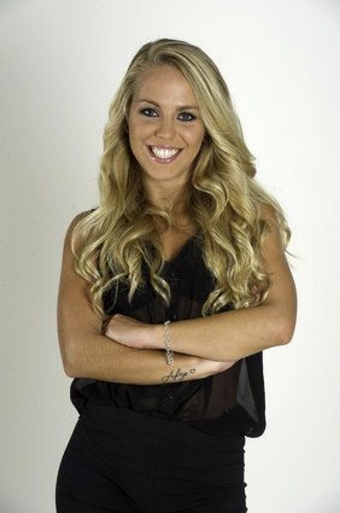 Violeta Mangriñán ('Supervivientes') desconcierta con este mensaje sobre las pastillas anticonceptivas