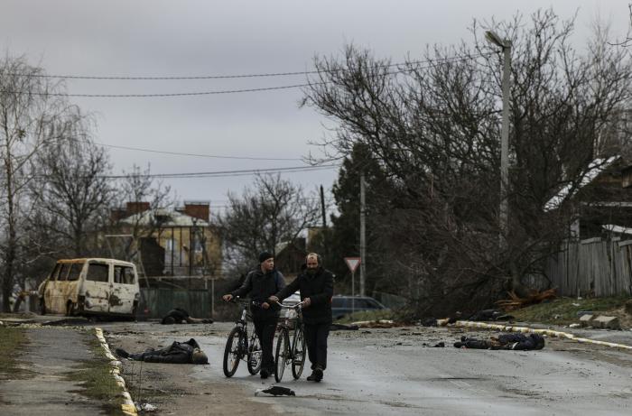 Zelenski recuerda el bombardeo de Guernica y pide "sanciones más contundentes" contra Rusia