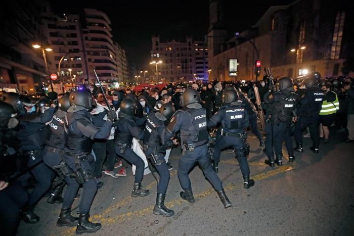 Podemos veta en el Congreso una declaración de condena de la violencia en las protestas por Hasel
