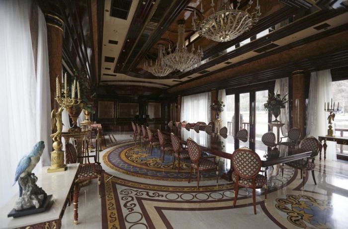 "Yo, Viktor Yanukovich, me sigo considerando jefe legítimo del Estado ucraniano"