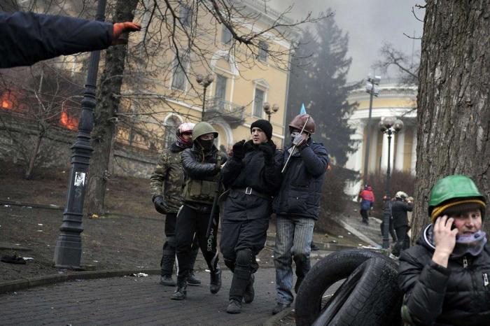 Los enfrentamientos en Ucrania dejan alrededor de un centenar de muertos