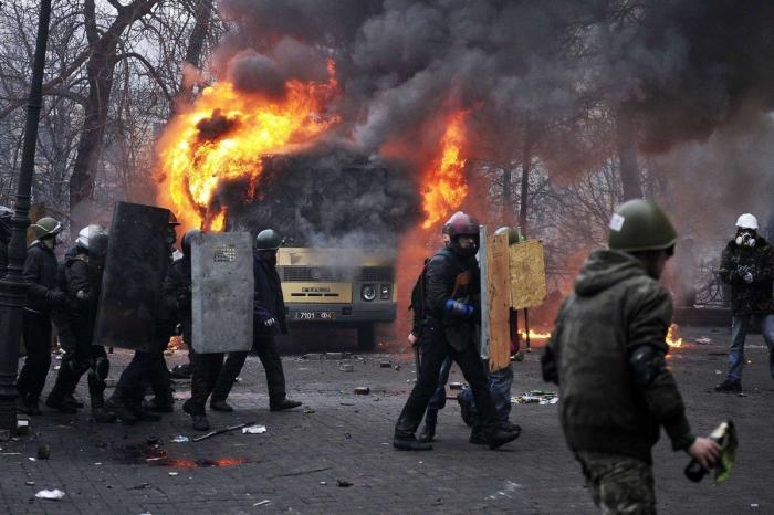 Los enfrentamientos en Ucrania dejan alrededor de un centenar de muertos