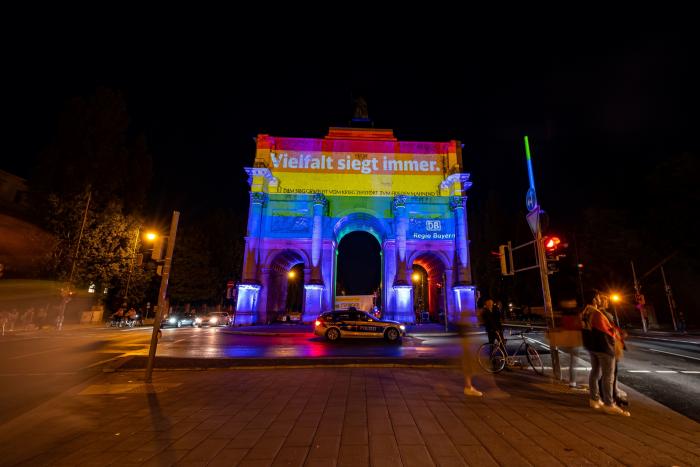 Por qué tenemos que reivindicar y celebrar el Orgullo LGTBI 365 días al año