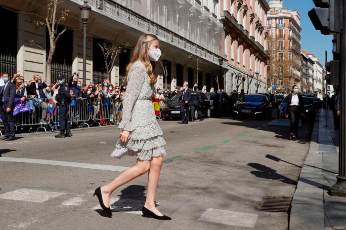 Leonor se lanza con esta pregunta en su primer acto sin sus padres