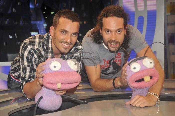 ¿Quién estaba detrás de Alf y quiénes ponían voz a los personajes de 'Barrio Sésamo'? (FOTOS)