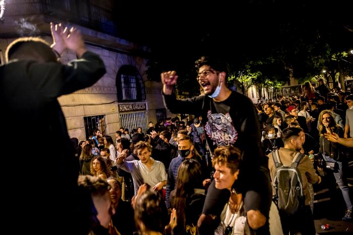 Lo que se ve en esta imagen de 'laSexta Noche' ha indignado (y mucho) a Fernando Simón