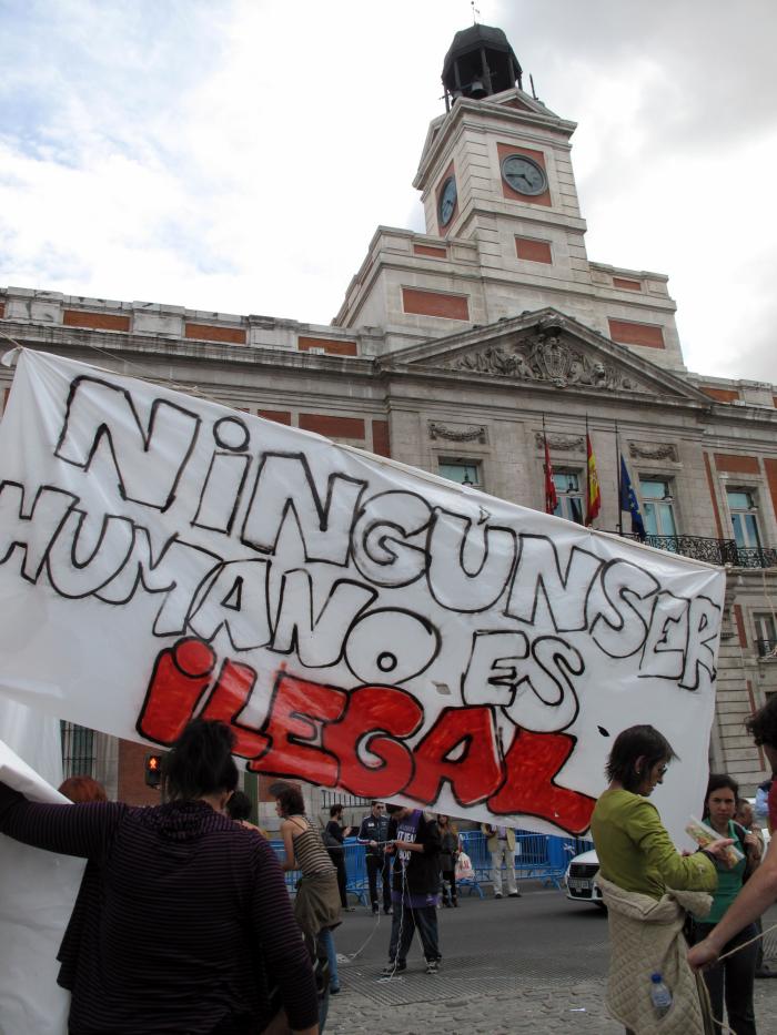 "Sin casa, sin curro, sin pensión" o "democracia real YA": los lemas 15M