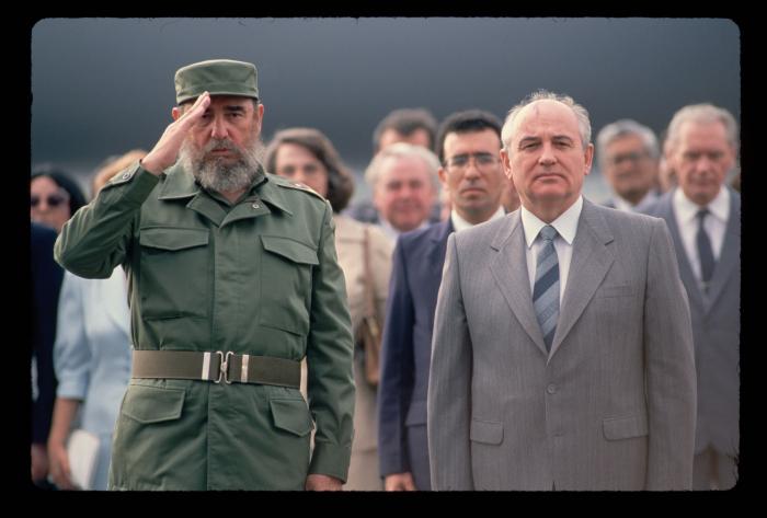 La vida y obra de Gorbachov, en imágenes