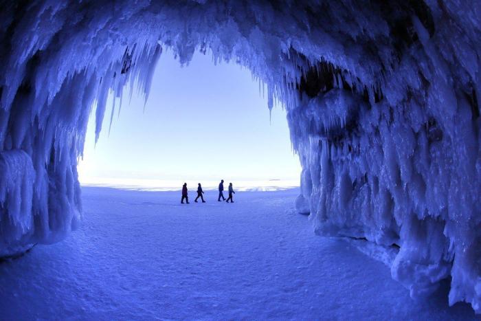 Lago superior de Wisconsin congelado: paisajes de hielo impresionantes (FOTOS)