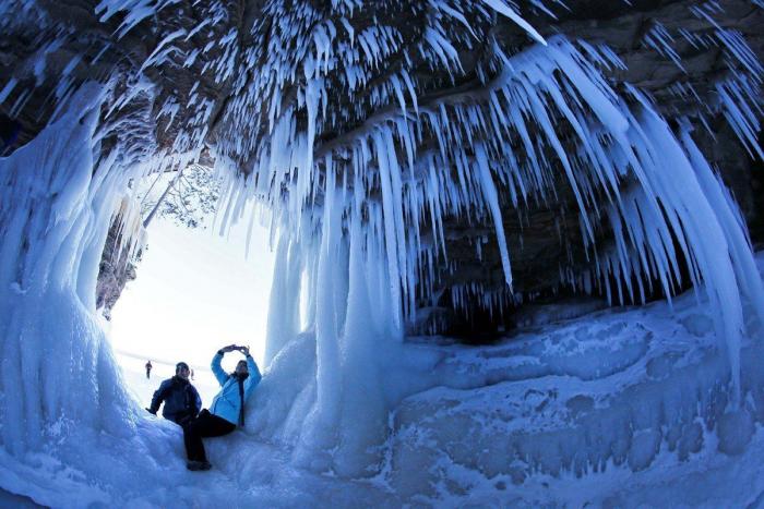 Lago superior de Wisconsin congelado: paisajes de hielo impresionantes (FOTOS)