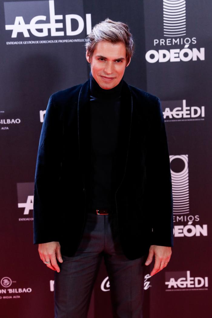 Manel Fuentes y otros famosos que ya tienen hijos mayores de edad