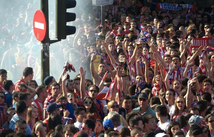 Una multitud celebra en Madrid la Liga conquistada por el Atlético (FOTOS)