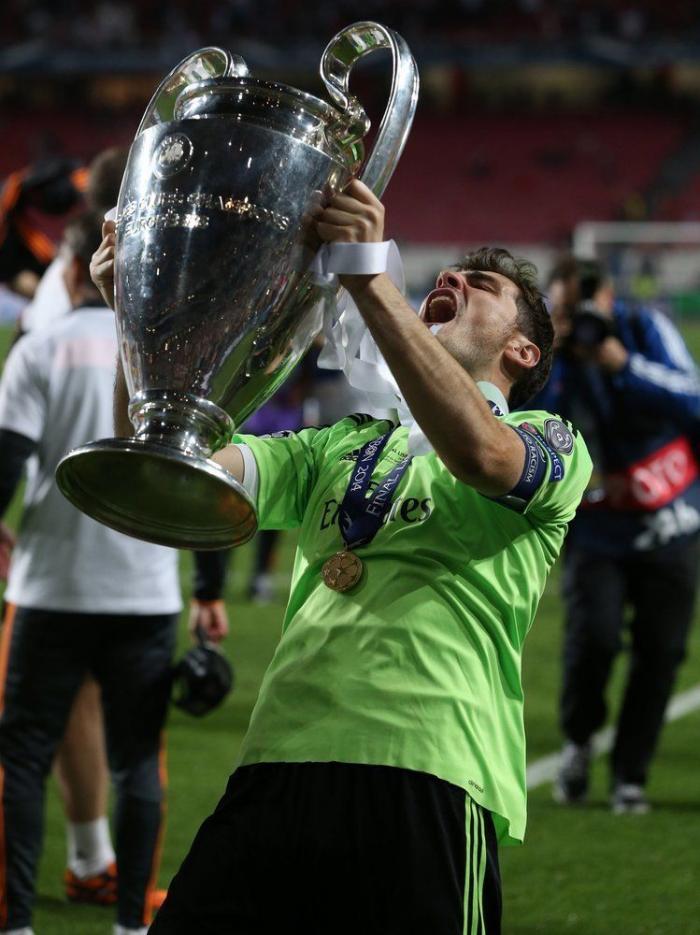 La Cibeles vibra con la 'Décima' del Madrid (FOTOS)