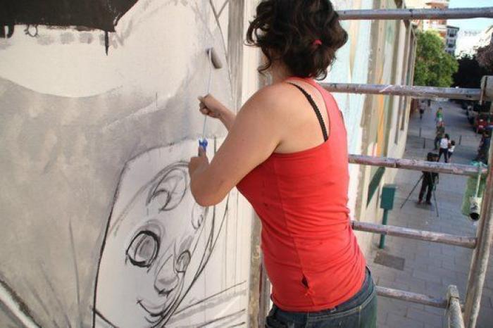 25 artistas reflexionan sobre la naturaleza urbana en los muros de la Tabacalera en Madrid