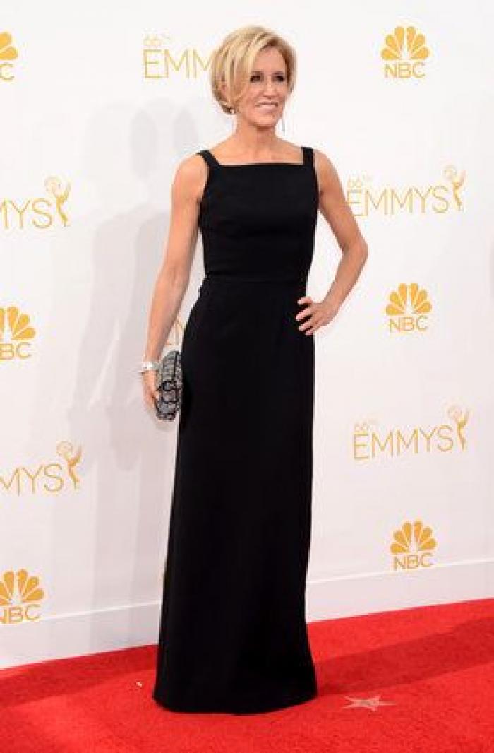 Emmy 2014: el beso de Bryan Cranston a Julia Louis-Dreyfus (GIFS)