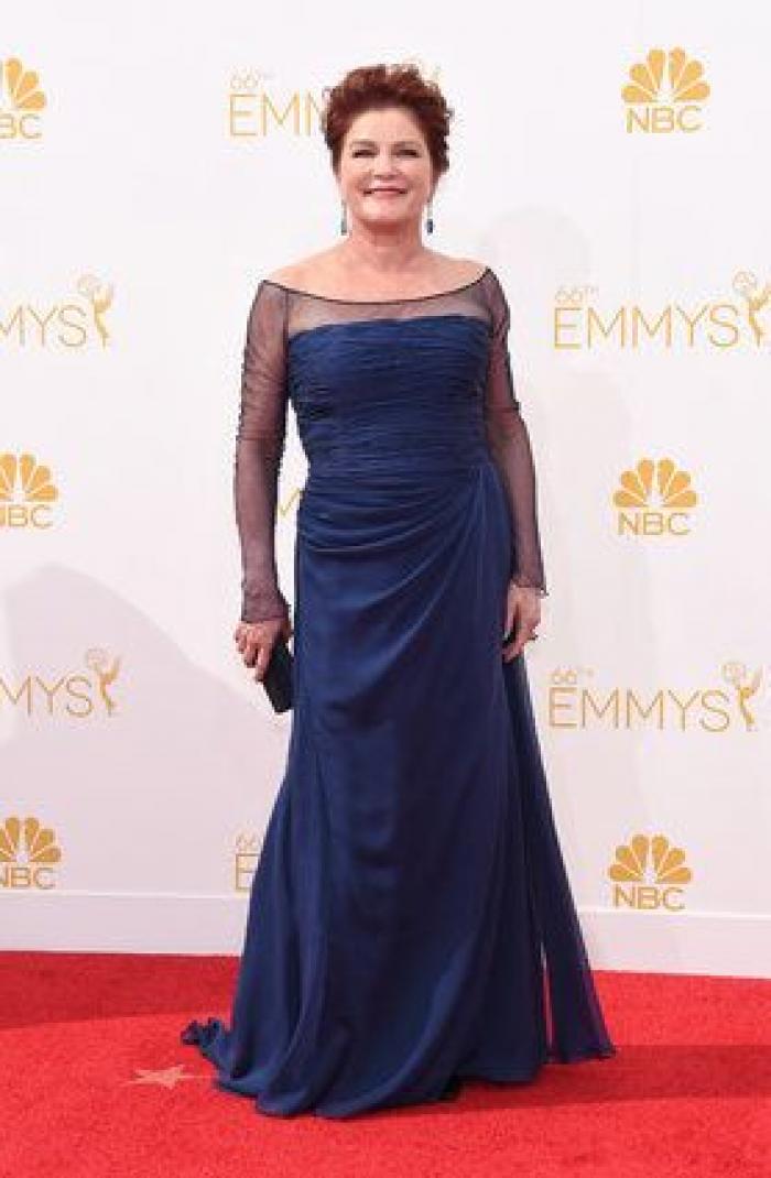 Emmy 2014: el beso de Bryan Cranston a Julia Louis-Dreyfus (GIFS)