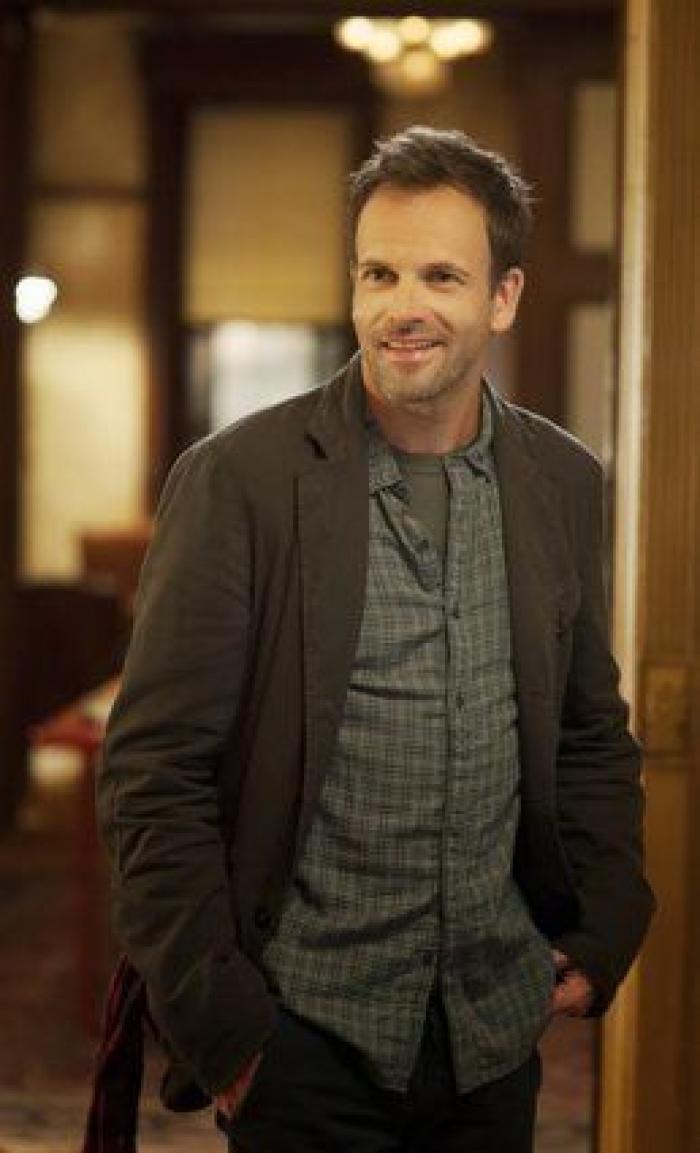 Michael Keaton transmuta de Batman a 'Birdman' en el Festival de Venecia (VÍDEO)