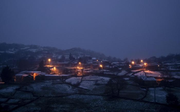 La huella de la borrasca Fien en España: dos muertos, trenes cortados, crecida de ríos y nieve