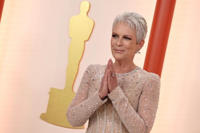 Todos los vestidos de la alfombra roja de los Oscar 2023