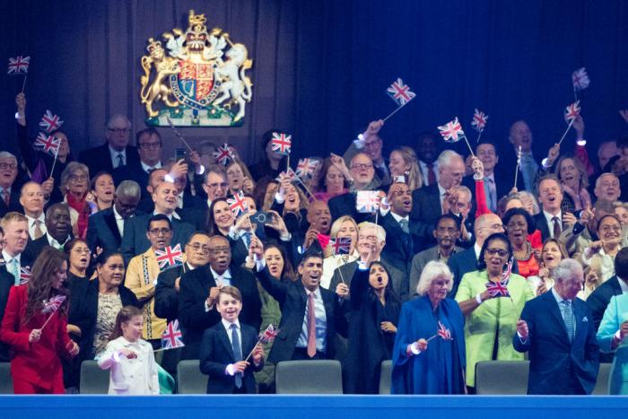 Un concierto pone el toque pop a la coronación del rey Carlos III