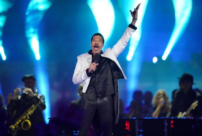 Un concierto pone el toque pop a la coronación del rey Carlos III