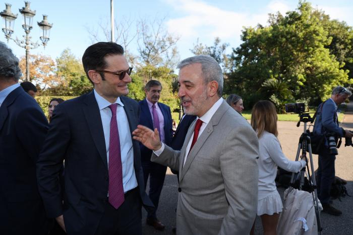 Así ha sido la llegada al Palacete Albéniz de los premiados por los Ondas 2023