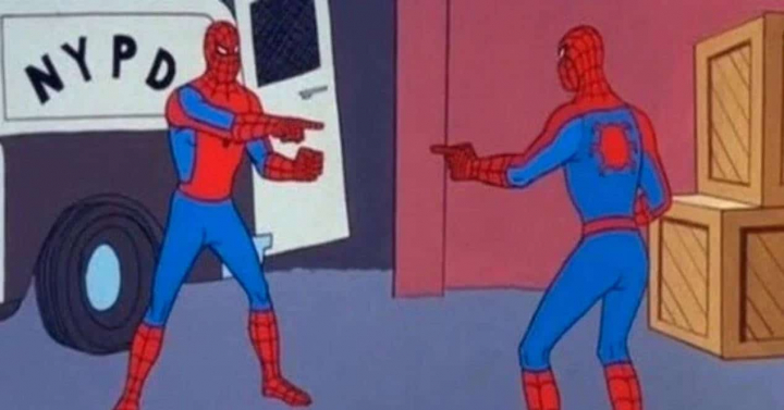 Uno de los famosos memes de los spiderman.
