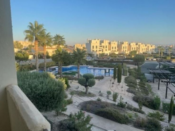 Piso de 108 metros cuadrados en Corvera (Murcia) por 80.300 euros